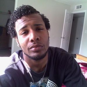 Meet your Posher, Deshaun